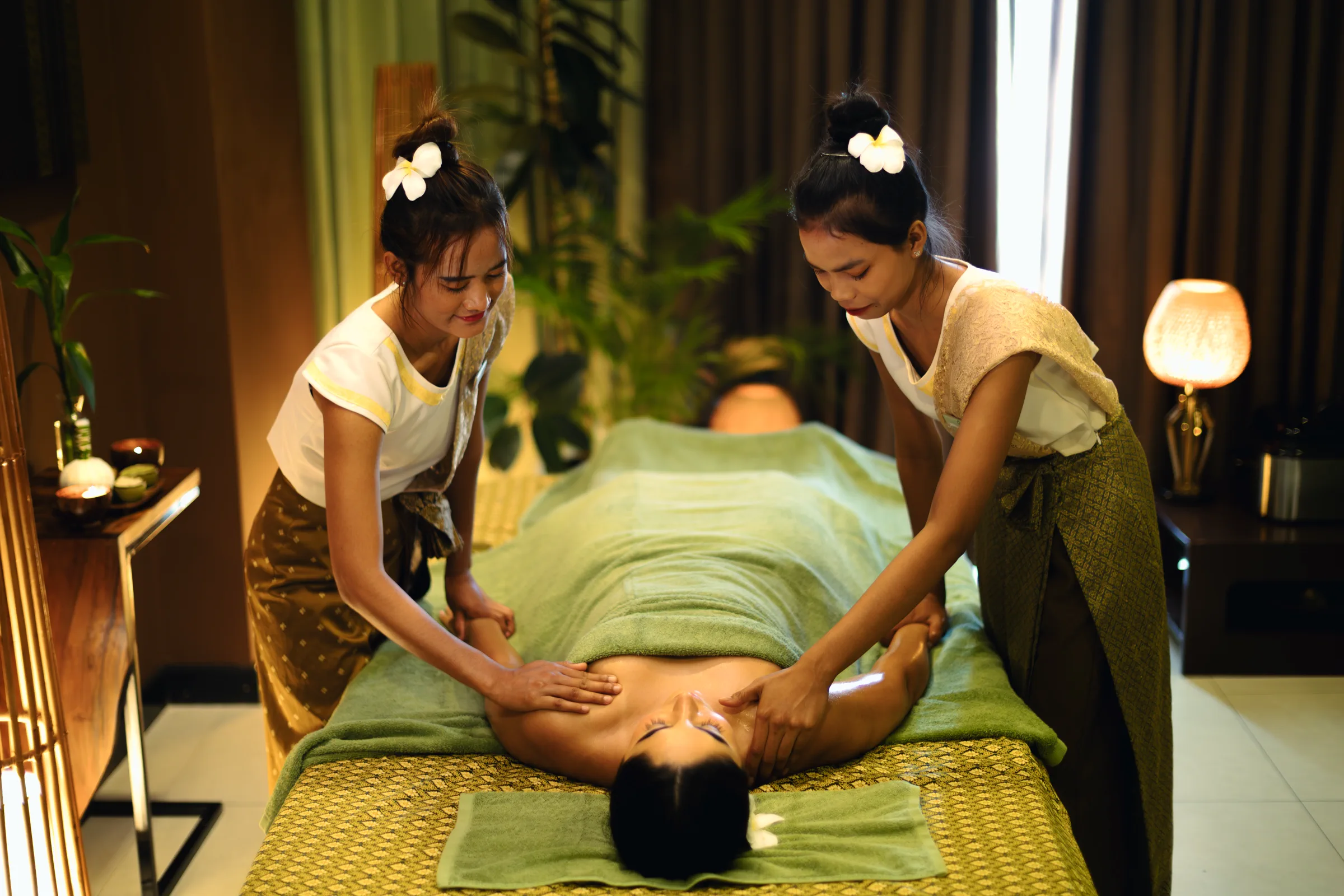 Massage experience at Queenco Spa